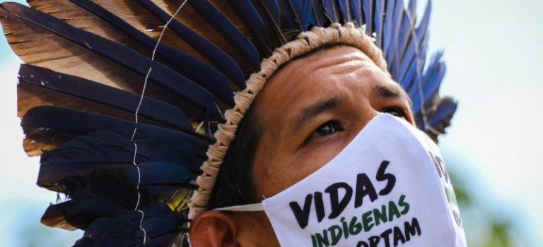 El dilema de los indígenas del Amazonas ante la Covid: ¿medicinas ancestrales o vacuna?