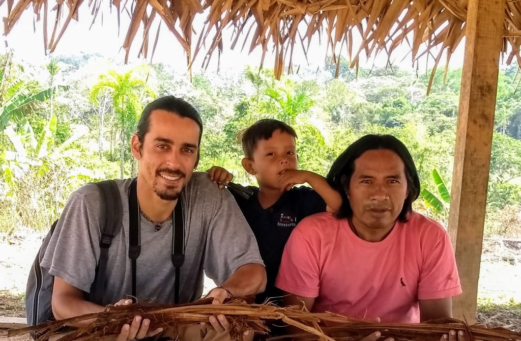 Virgilio y Metsá Varinawa Fundadores da Associaçao Sociocultural Varinawa.